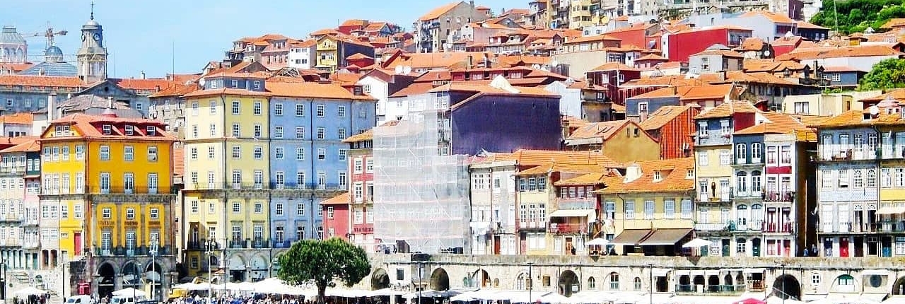 Porto, Colourful Riberia