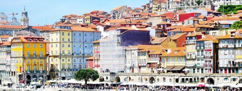 Porto, Colourful Riberia