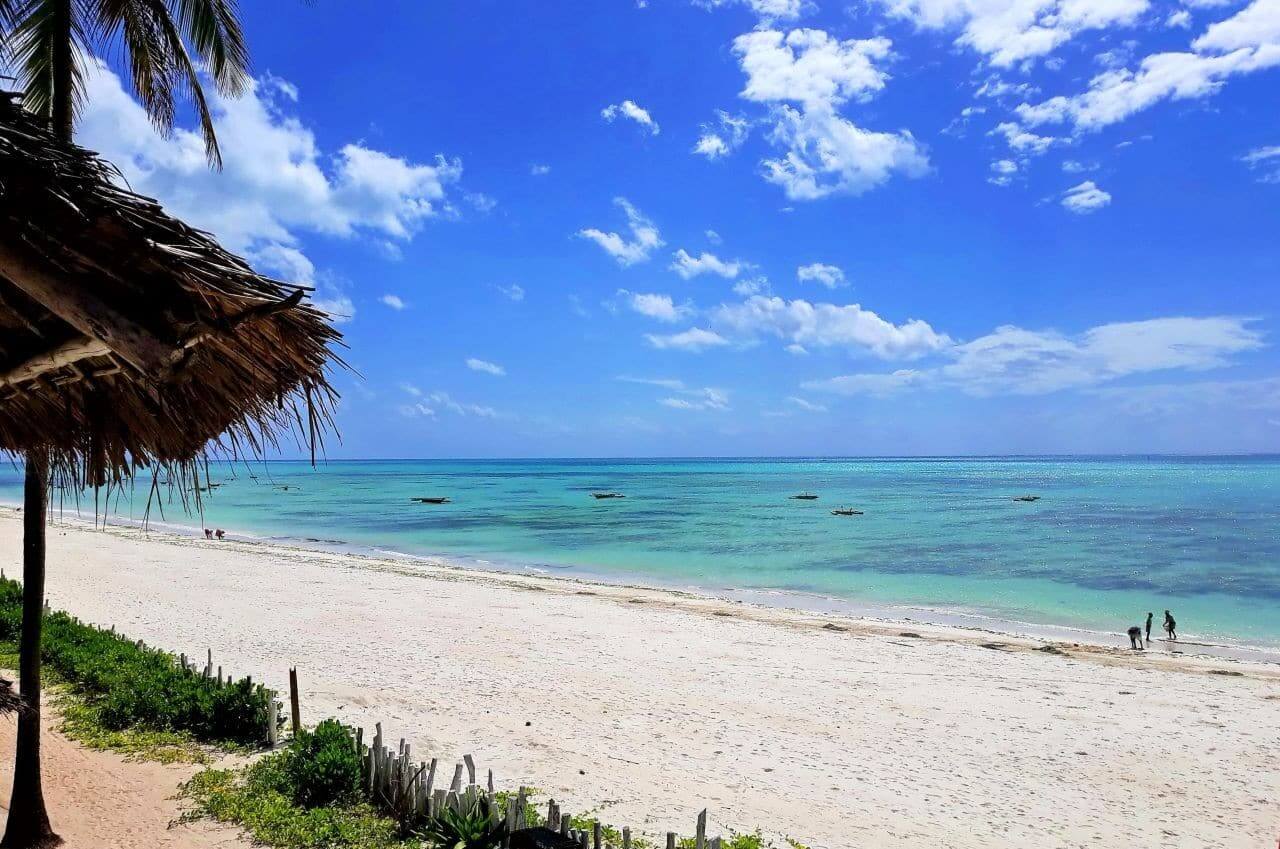 Zanzibar, high tide on the Jambiani Beach