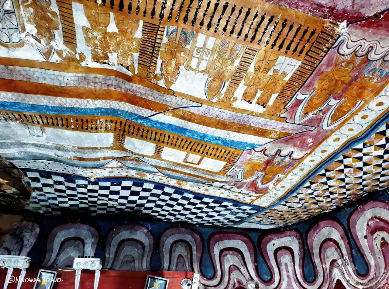 the Ceiling in Dambulla Cave 4 Dambula