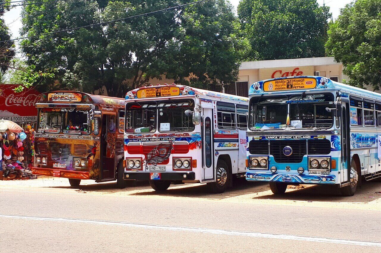 Buses in Sri Lanka