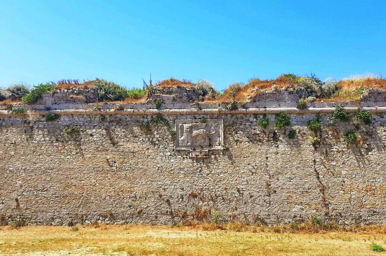 Methoni fortified wall, Metoni
