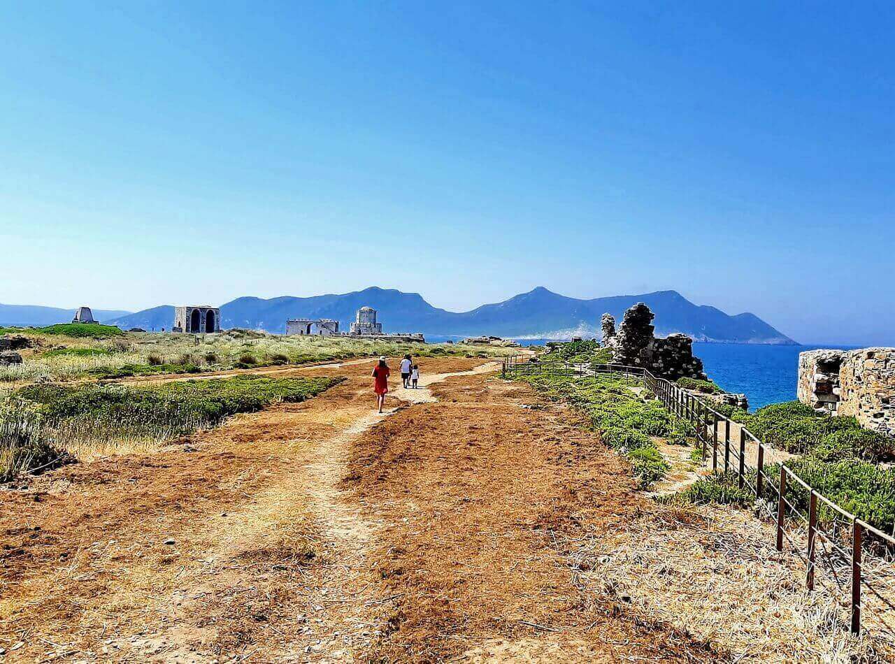 The road and and interior of the Methoni castle