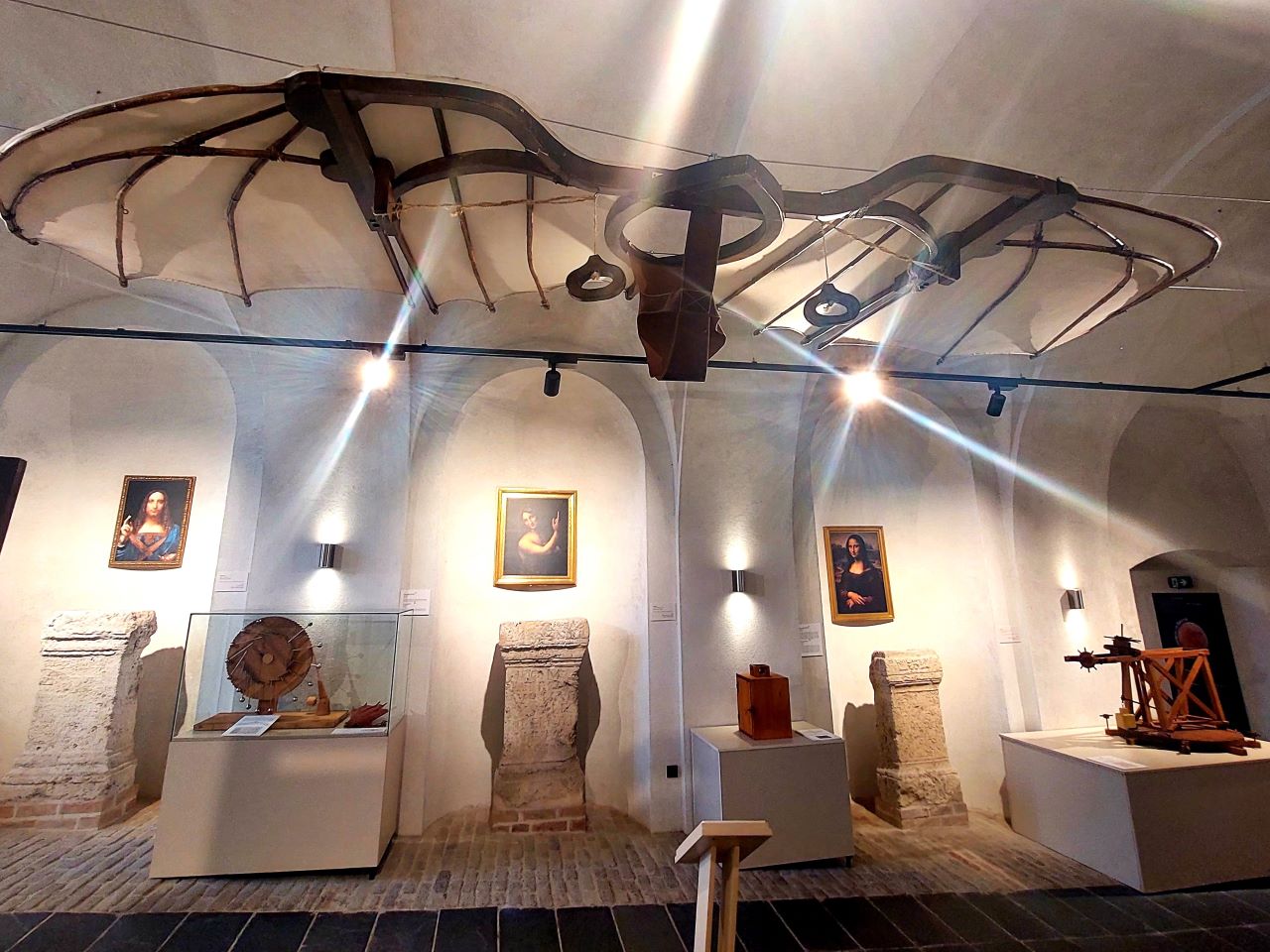 Hang Glider Exhibition Machines Da Vinci Belgrade 2023