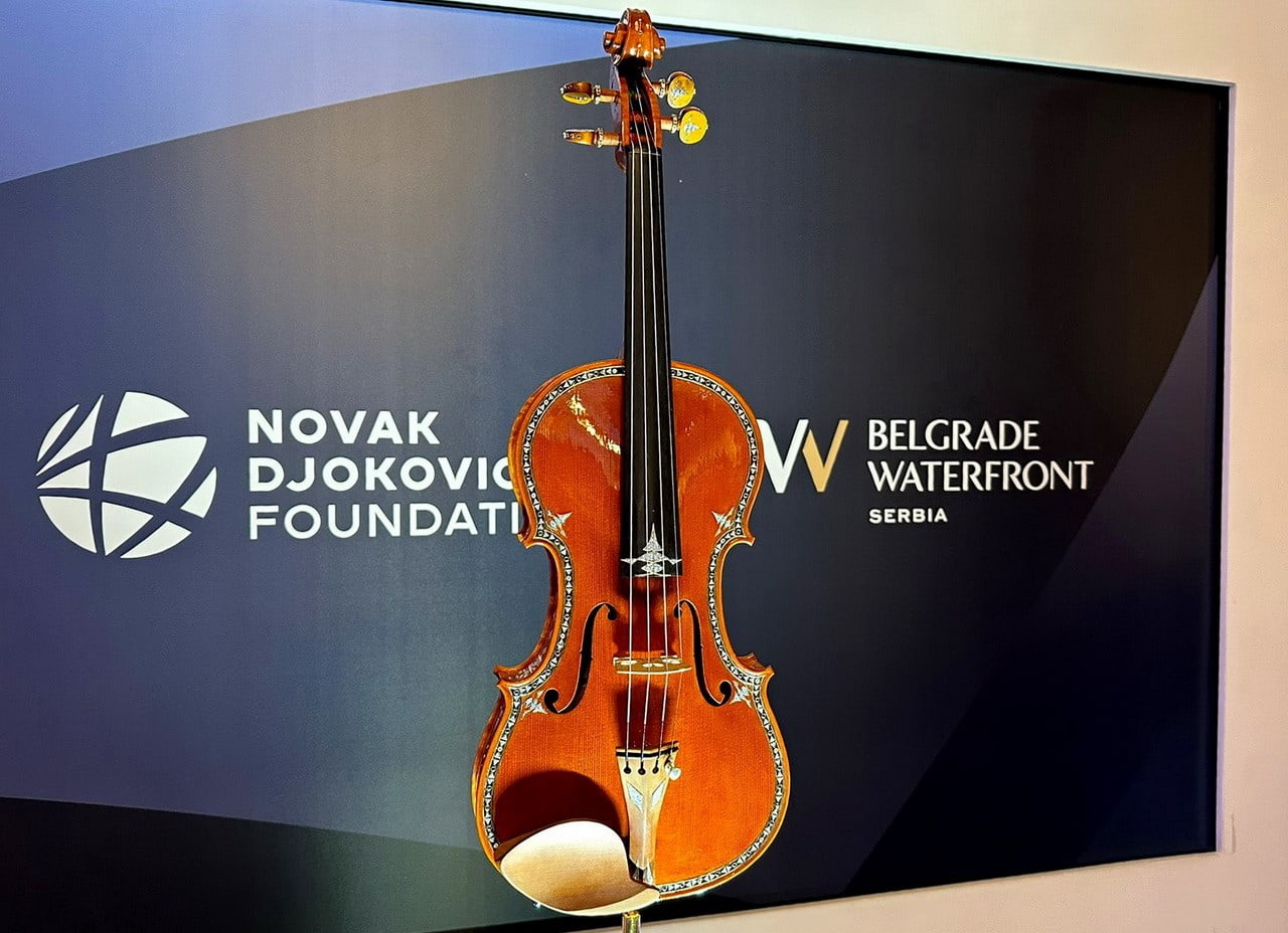 Promotion of the Osmium Violin in Belgrade Geozavod September 2023