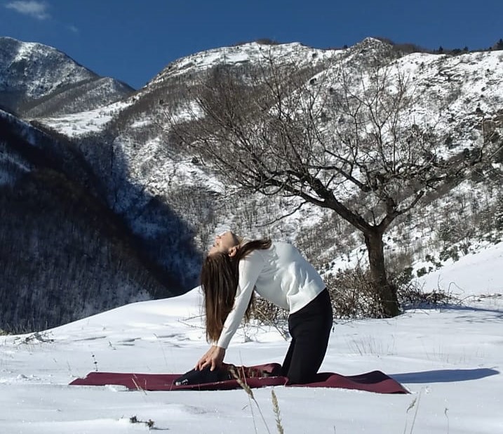 Suzana Svarupa Yoga Winter Joga Putovanje Ka Sebi