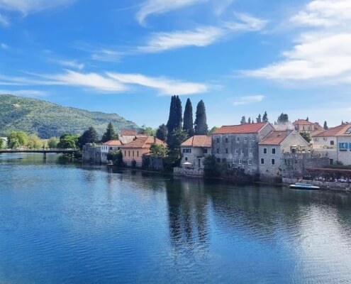 Trebinje, Trebišnjica, Ivo Andrić Bridge and Old Town