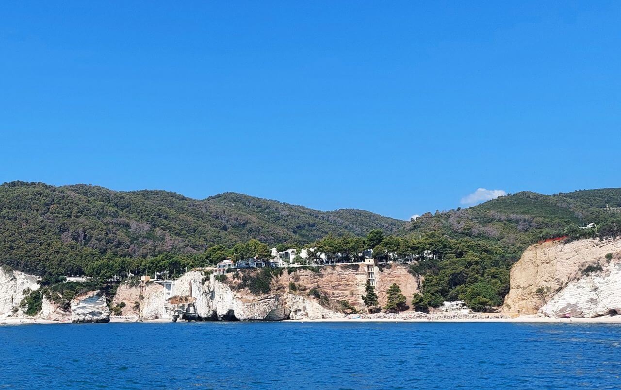 Gargano Caves, Baia delle Zagare Beach
