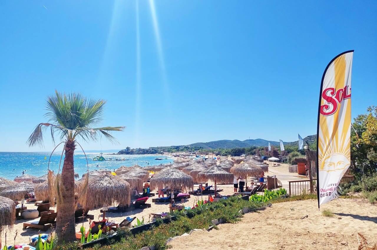 La Roca Beach Bar, Ammolofi Beach