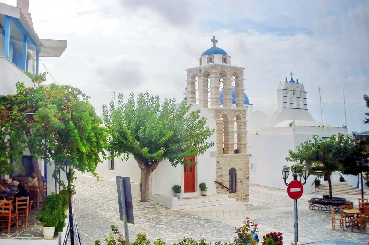 Paros, Churches in Kostos village