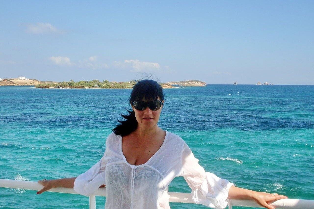 Ferry from Paros to Antiparos 