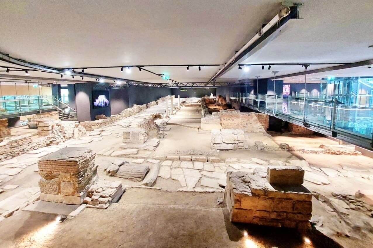 Thessaloniki, Metro station Venizelou