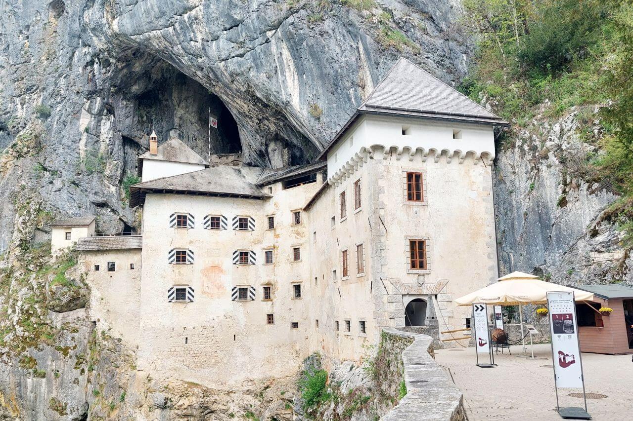Path to the entrance of the Predjama Castle