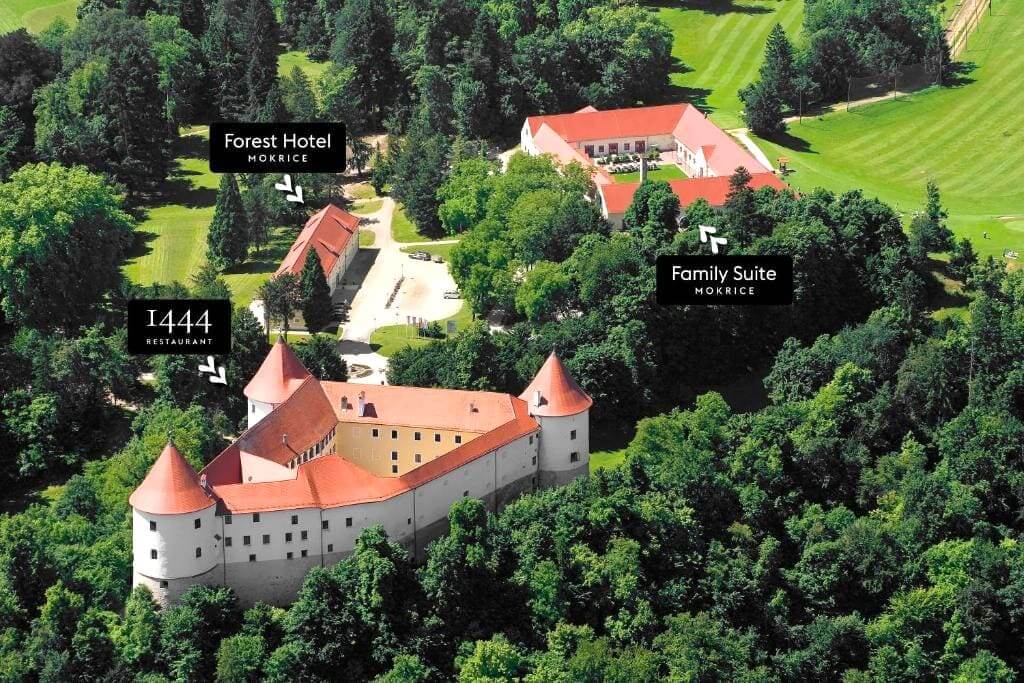 Mokrice Castle complex, photo promo